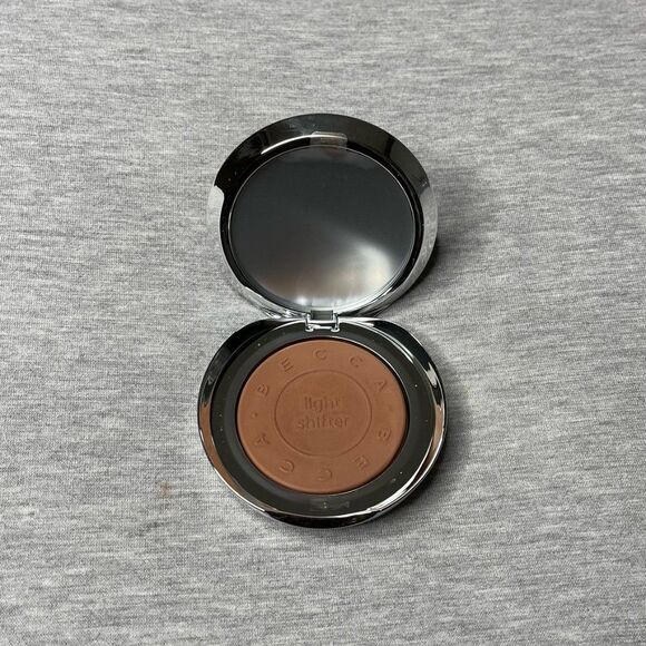 Becca Cosmetics Light Shifter Veil Lightfall 6 Filtering Setting Powder - Picture 4 of 12